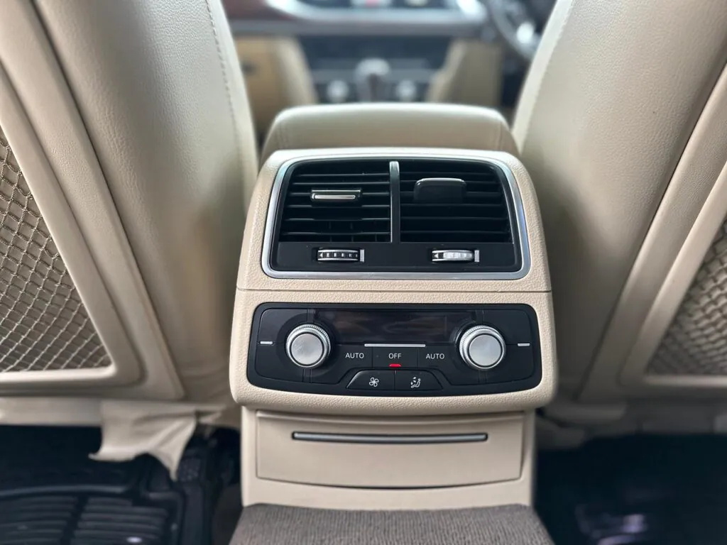 Audi A6 1.8 TFSI Business Class Edition - 2015